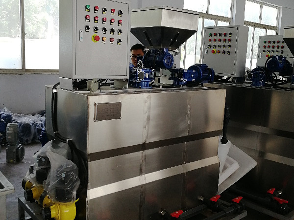 国产品自偷自偷第一页 一体化净水器设备